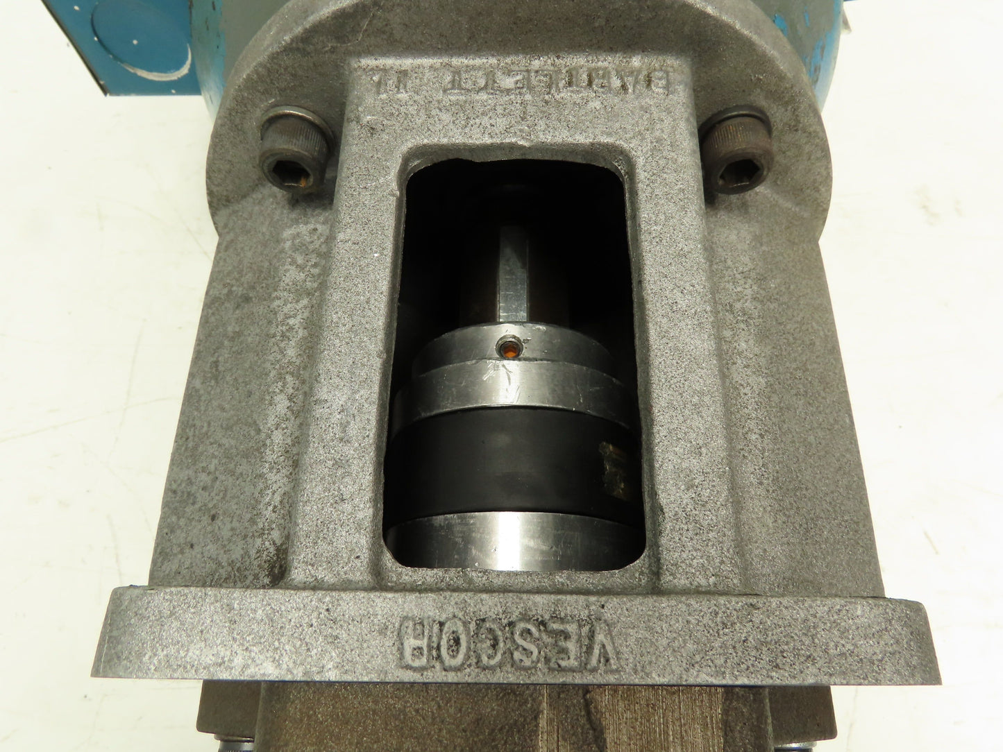 Nachi IPH-3B-3.2G-20 Hydraulic Gear Pump With 15 hp Motor 3800psi. 4.7gpm.