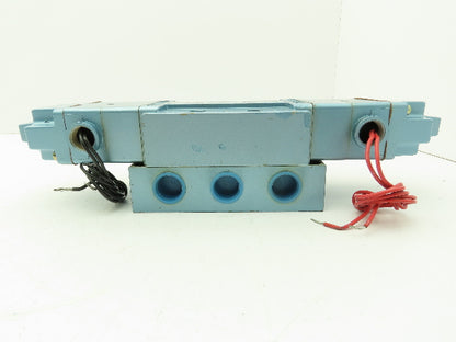 Honeywell Skinner S4KKHDL5 Solenoid Valve 5-Way 3 Pos 110V 150 PSI 3/4" NPT