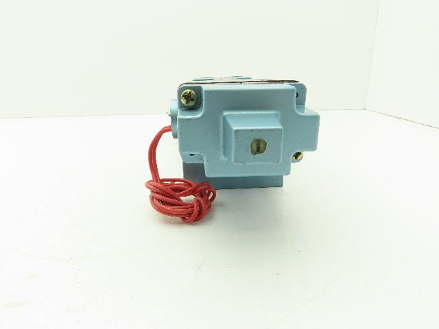 Honeywell Skinner S4KKHDL5 Solenoid Valve 5-Way 3 Pos 110V 150 PSI 3/4" NPT