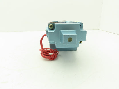 Honeywell Skinner S4KKHDL5 Solenoid Valve 5-Way 3 Pos 110V 150 PSI 3/4" NPT