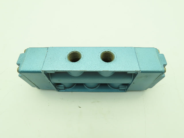 Skinner S4AACBX4 Pneumatic Directional Control Valve 5-Way 2 Pos 150PSI 1/2" NPT