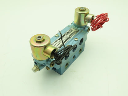 Skinner S3SSJDL2 Directional Control Valve 5-Way 3 Pos 120V 1/4" NPT