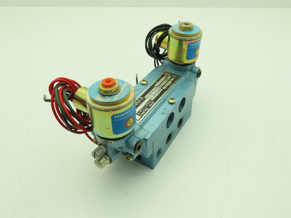 Skinner S3FFHDL3 Directional Control Valve 5-Way 3 Pos 24VDC 150PSI 3/8" NPT