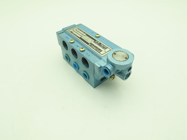 Skinner S3A0AEX3 Pneumatic Directional Control Valve 5-Way 2 Pos 150PSI 3/8" NPT