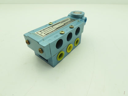 Skinner S3A0AEX4 Pneumatic Directional Control Valve 5-Way 2 Pos 150PSI 1/2" NPT