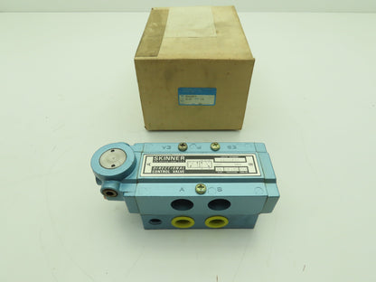 Skinner S3A0AEX4 Pneumatic Directional Control Valve 5-Way 2 Pos 150PSI 1/2" NPT