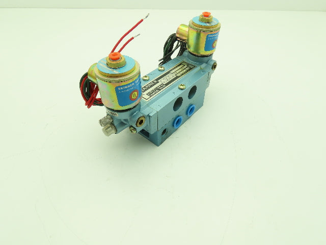 Skinner S3FFHDL3 Directional Control Valve 5-Way 3 Pos 24VDC 150PSI 3/8" NPT