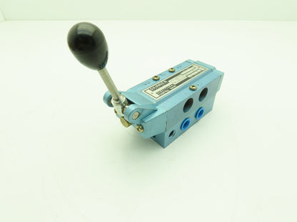 Skinner S3L0BFX3 Manual Directional Control Valve 5-Way 2 Pos 150PSI 3/8" NPT