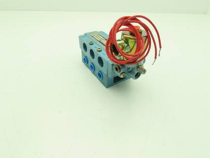 Skinner S3R0ADL3 Solenoid Directional Control Valve 5-Way 2 Pos 150PSI 3/8" NPT
