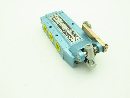Skinner S3J0ACX4 Pneumatic Air Limit Switch Valve 5-Way 2 Pos 150PSI 1/2" NPT