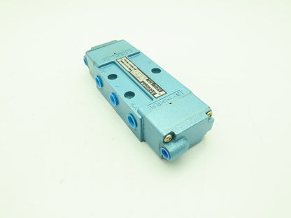 Skinner S4AAGBX3 Pneumatic Directional Control Valve 5-Way 2 Pos 150PSI 1/2" NPT