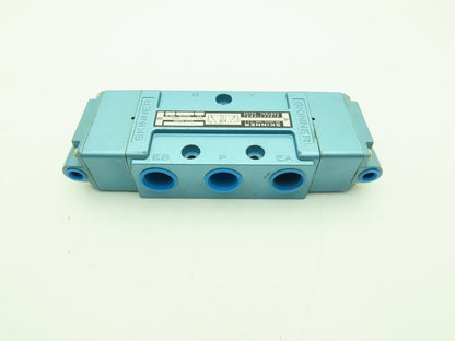Skinner S4AACBX5 Pneumatic Directional Control Valve 5-Way 2 Pos 150PSI 3/4" NPT