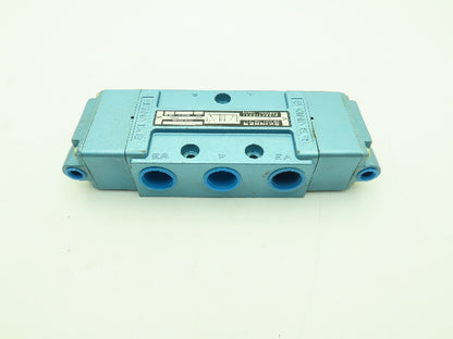Skinner S4AACBX5 Pneumatic Directional Control Valve 5-Way 2 Pos 150PSI 3/4" NPT