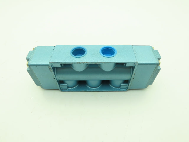 Skinner S4AACBX5 Pneumatic Directional Control Valve 5-Way 2 Pos 150PSI 3/4" NPT