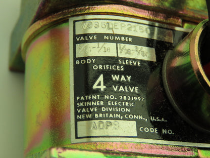 Honeywell Skinner V935LEP2150 Solenoid Valve 4-Way NO/NC 120V 150 PSI 1/4" NPT