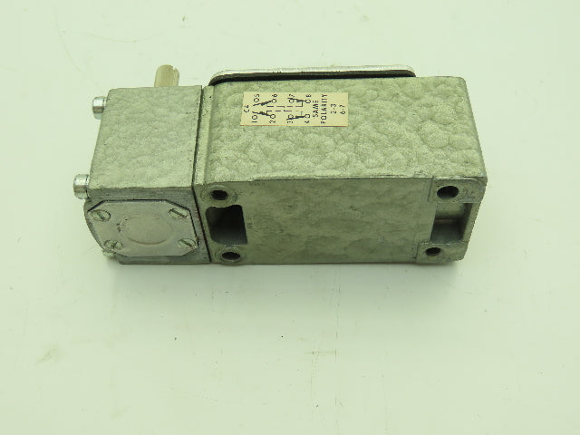 Gould C4HTJK09T R.B. Denison Lox-Switch Limit Switch B300