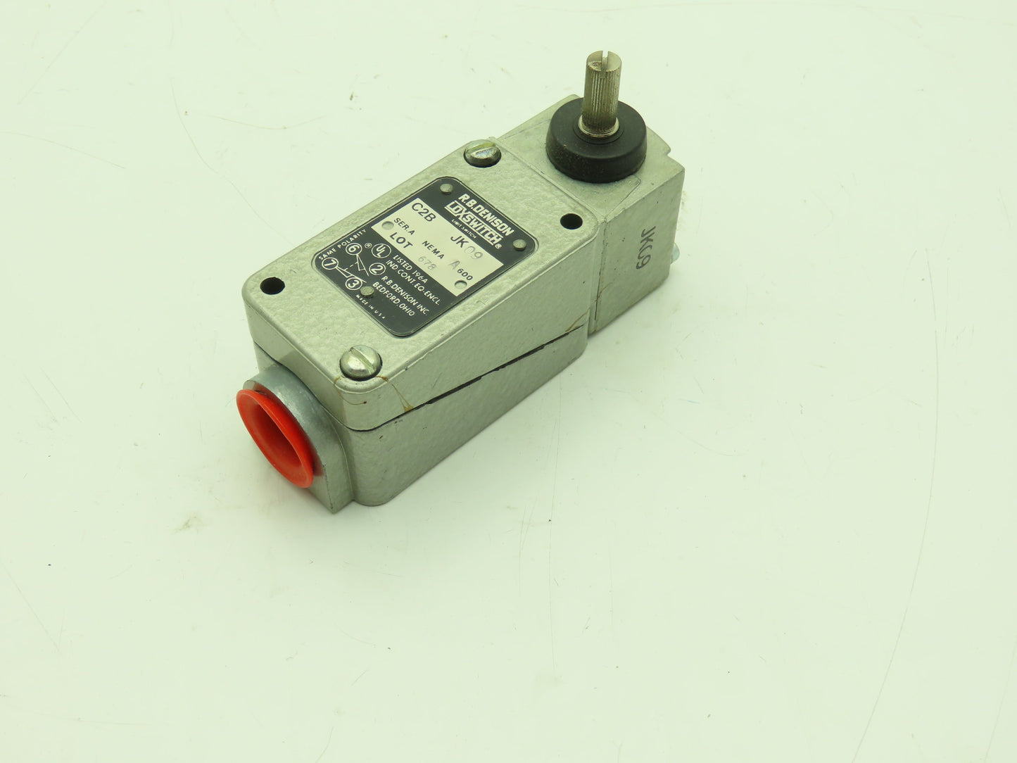 R.B Denison C2BJK09 Lox-Switch Limit Switch NO NC Contacts Telemecanique