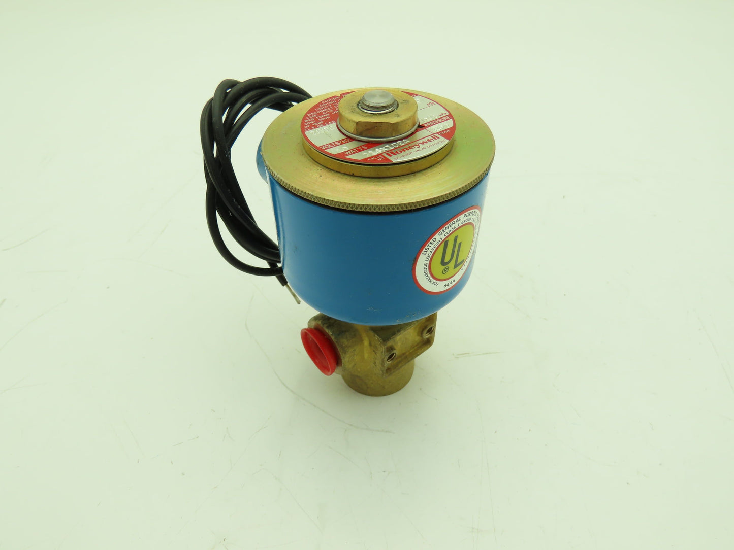 Honeywell Skinner 714X1D2A Brass Solenoid Valve 3-Way NC 24VDC 150 PSI 1/4" NPT
