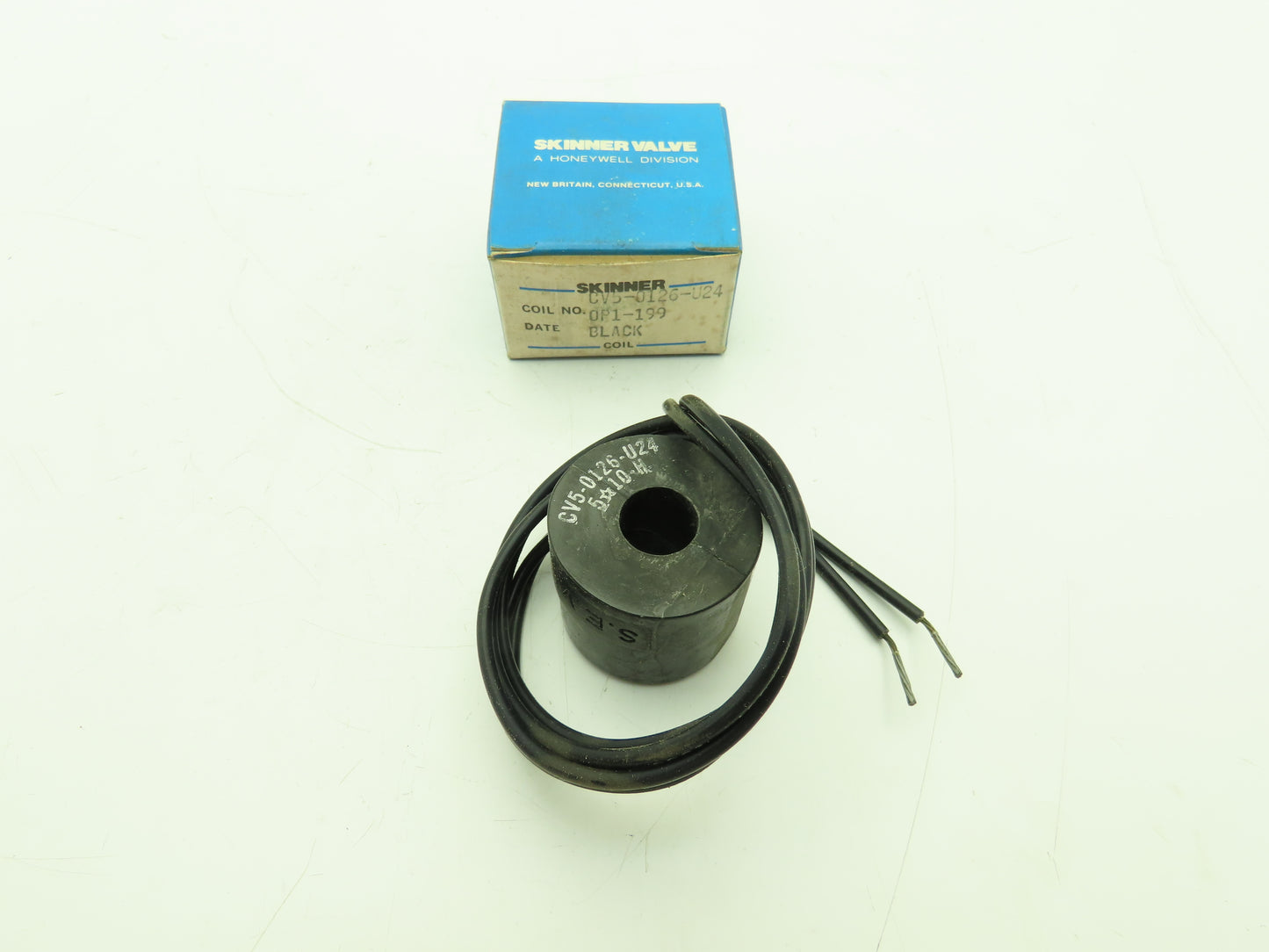 Honeywell Skinner CV5-0126-U24 Solenoid Coil 1/2" ID 18" Leads