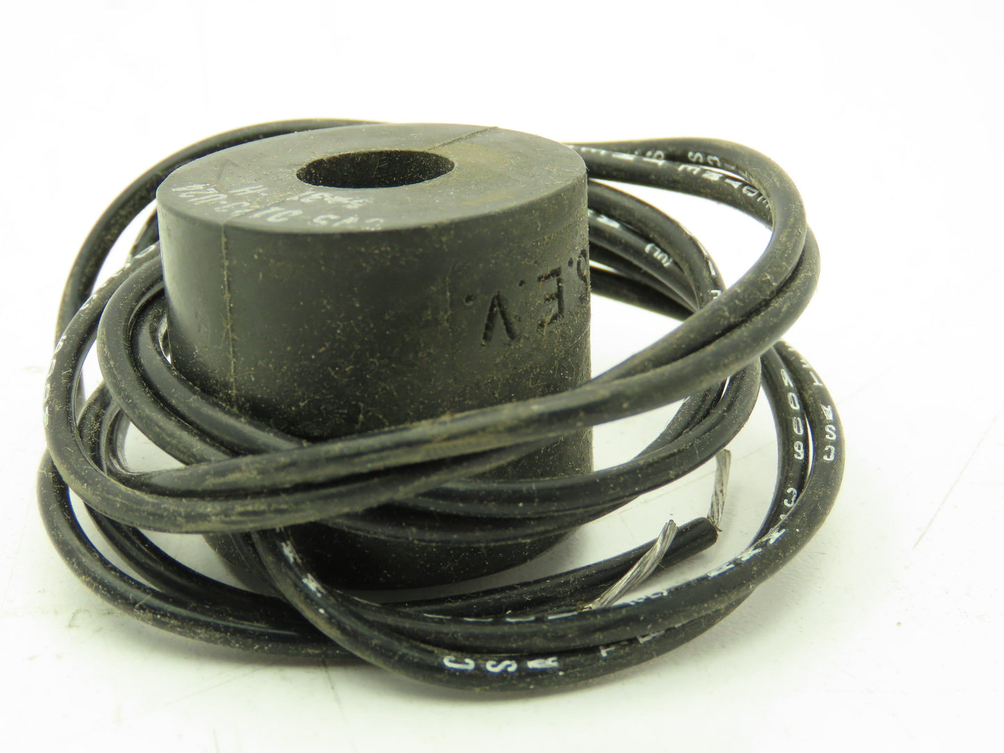 Honeywell Skinner CV5-0123-U24 Solenoid Valve 1/2" ID