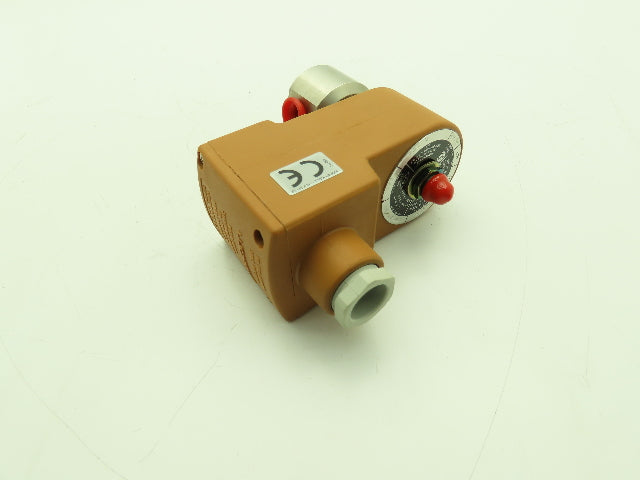 Honeywell U131V54900885 Lucifer Solenoid Valve 3-Way NO 28VDC 150 PSI 1/4" NPT
