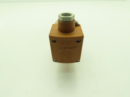Honeywell U131V54900885 Lucifer Solenoid Valve 3-Way NO 28VDC 150 PSI 1/4" NPT