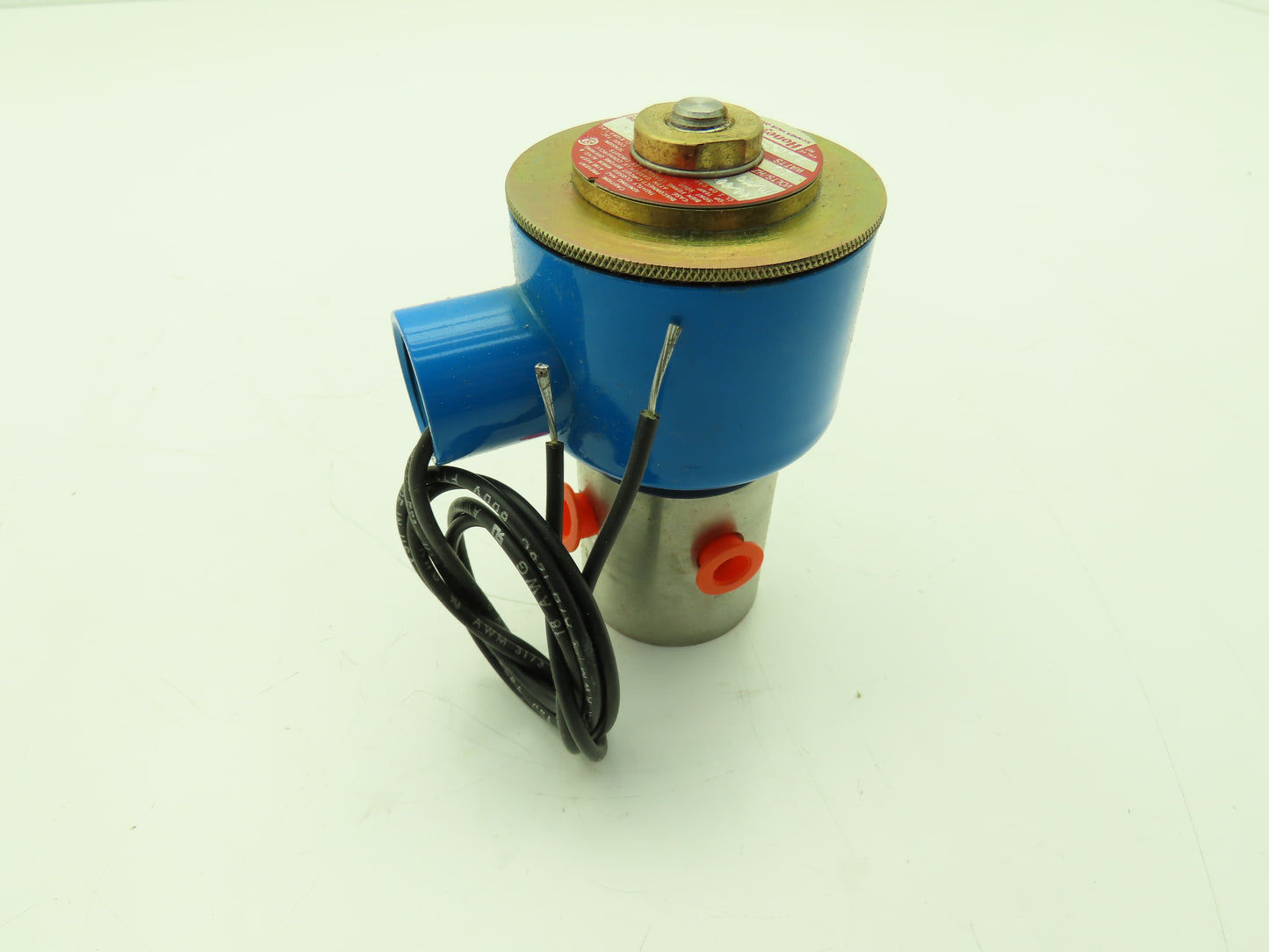 Honeywell Skinner 714X5D1A Solenoid Valve 3-Way NC 120V 150 PSI 1/8" NPT