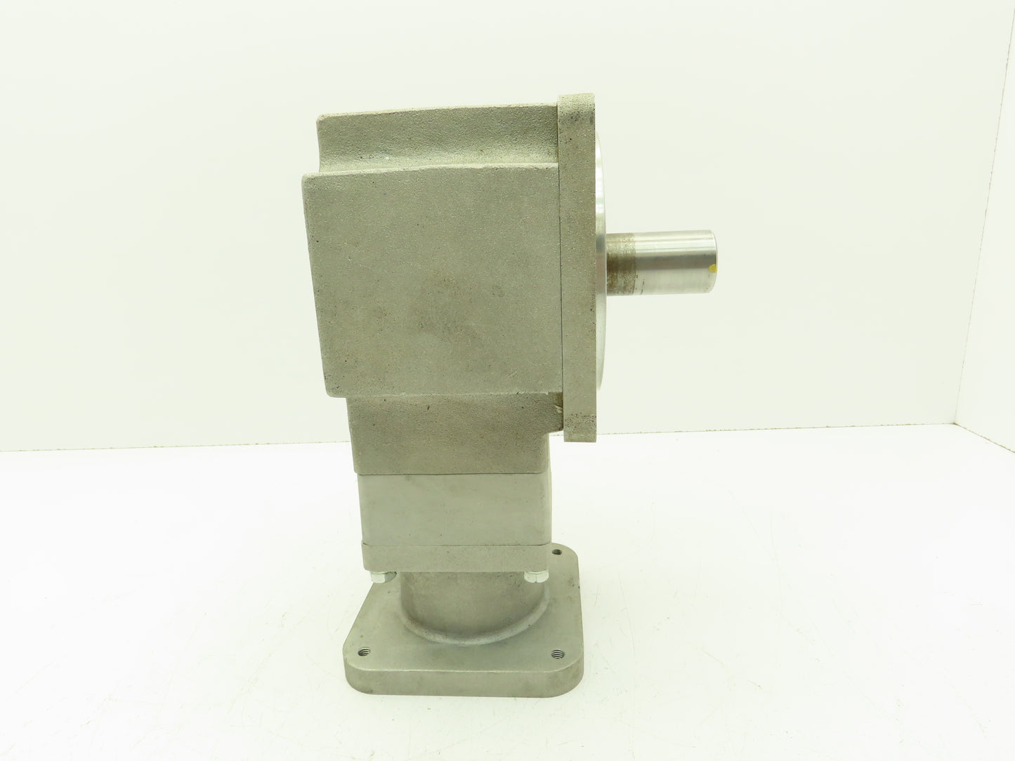Nidec-Shimpo NEVSC-9E-1500 Servo Right Angle Able Reducer Gearbox 1:9 Ratio 9:1