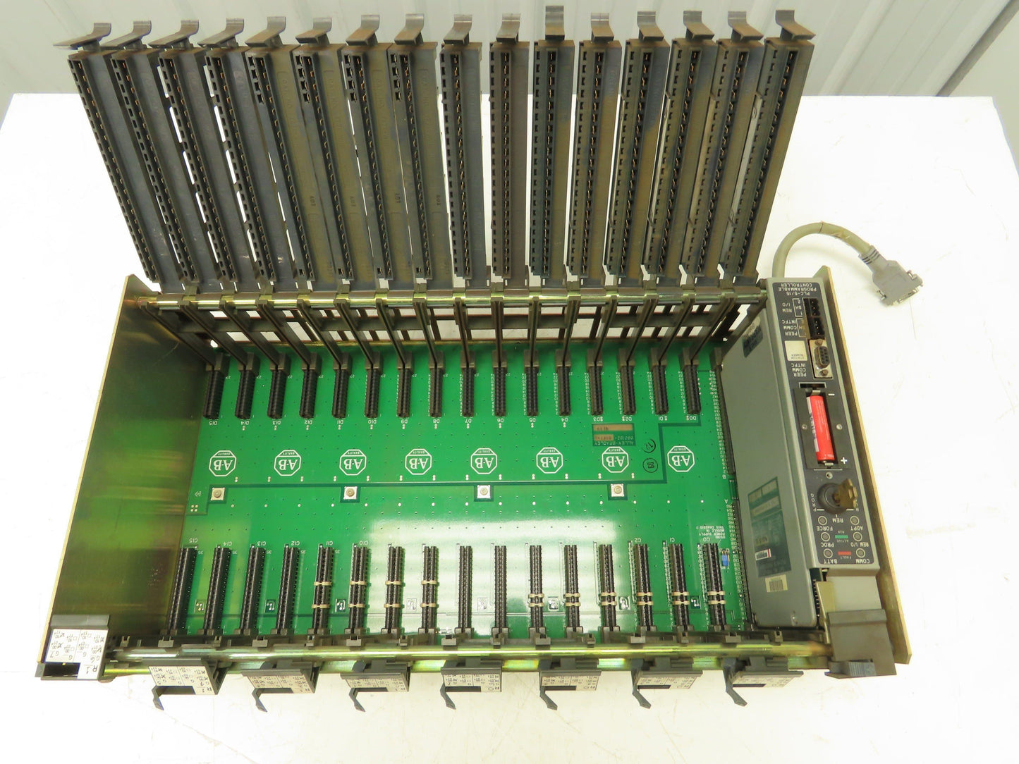 Allen Bradley 1771-A4B  16-Slot Chassis Rack I/O Backplane PLC-5/15 Processor