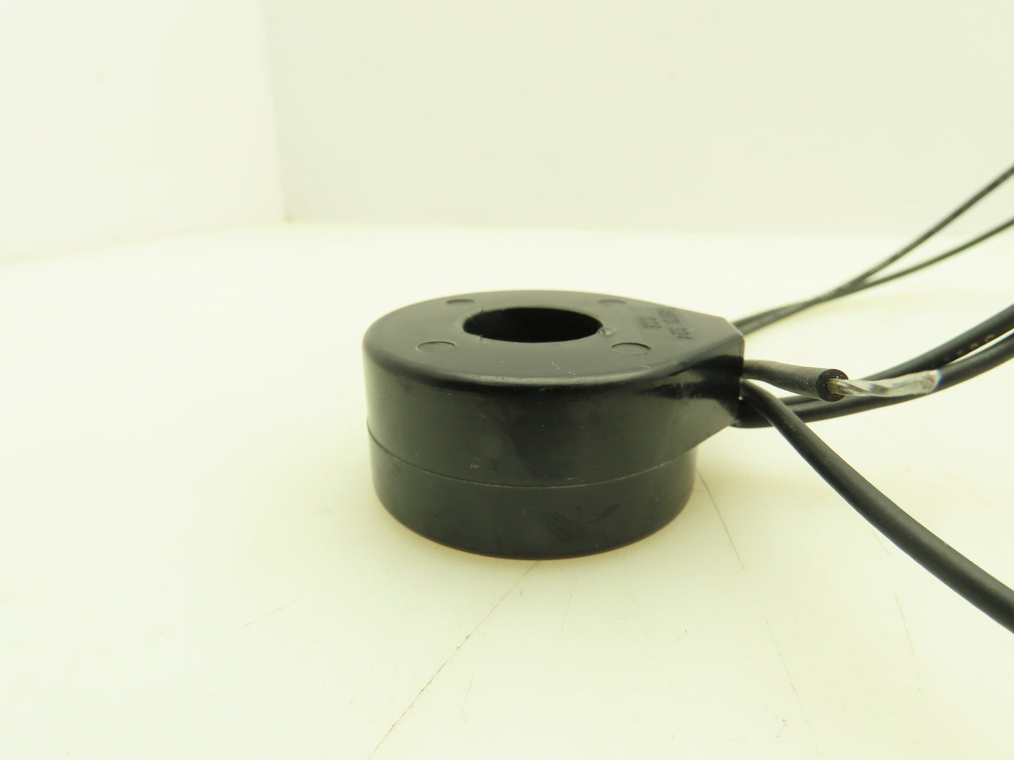 Honeywell Skinner AB731 S24 Valve Solenoid Coil 18" Leads 3/4" ID Parker