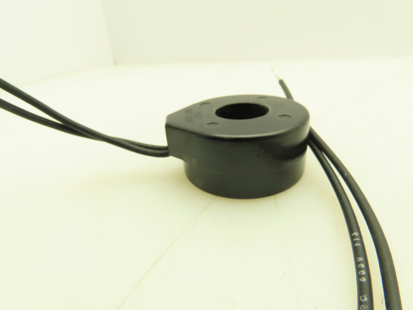 Honeywell Skinner AB731 S24 Valve Solenoid Coil 18" Leads 3/4" ID Parker