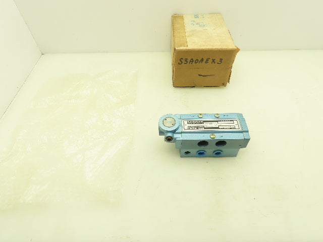 Honeywell Skinner S3A0AEX3 Pneumatic Directional Control Valve 3/8" NPT 150 PSI