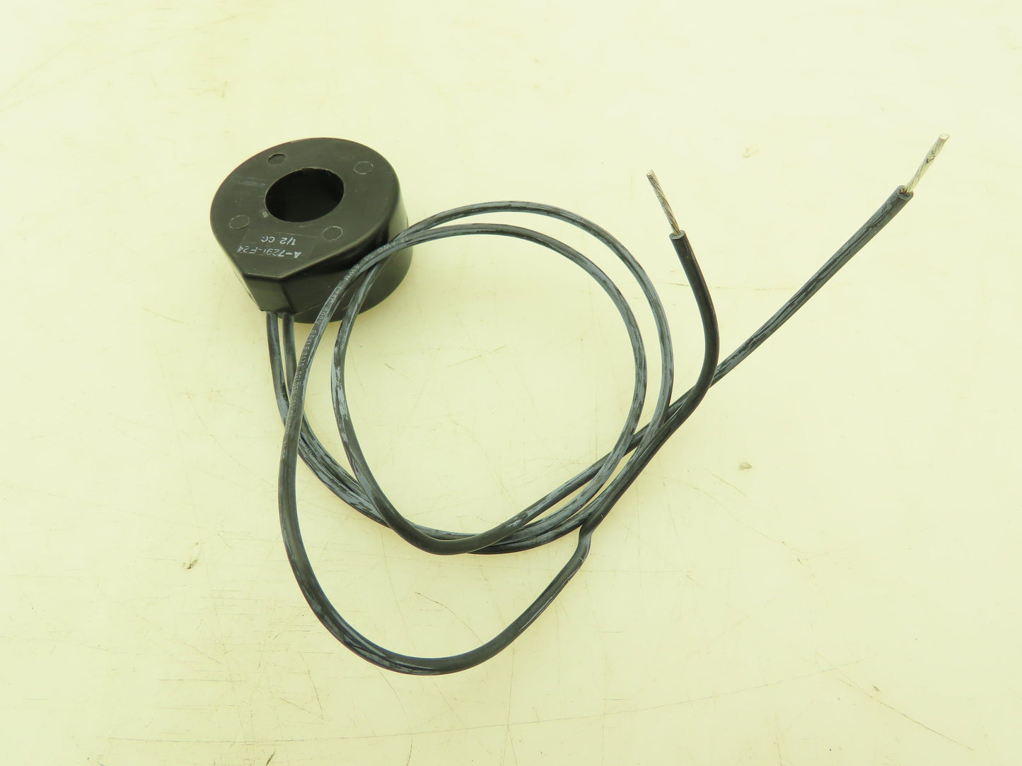 Parker A7291F24 Valve Solenoid Coil 18" Leads 3/4" ID Lot of 4