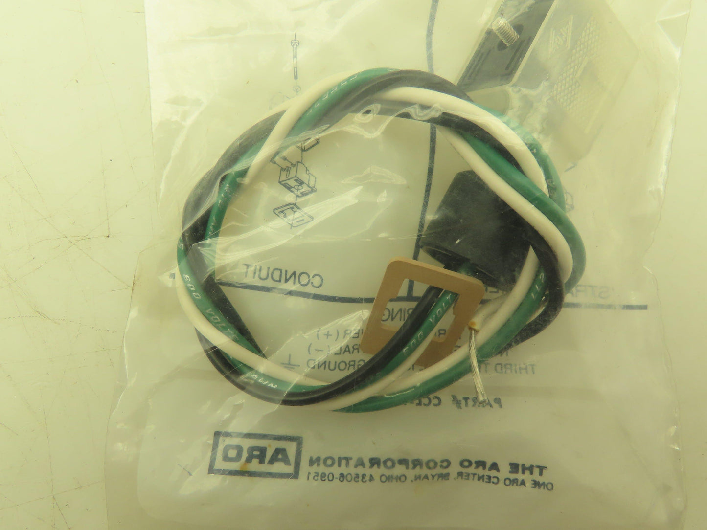 Aro CCL-120-A 3/8" Conduit Connector 3 Wire 120V Lot of 15