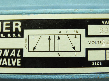 Honeywell Skinner S3R0AGLX Directional Control Valve 5-Way 2 Pos 240VAC 150 PSI