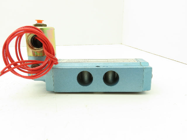 Honeywell Skinner S3R0AGLX Directional Control Valve 5-Way 2 Pos 240VAC 150 PSI