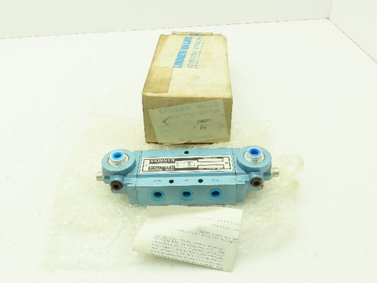 Skinner S3AAGBX2 Pneumatic Directional Control Valve 5-Way 3 Pos 150 PSI 1/4"NPT