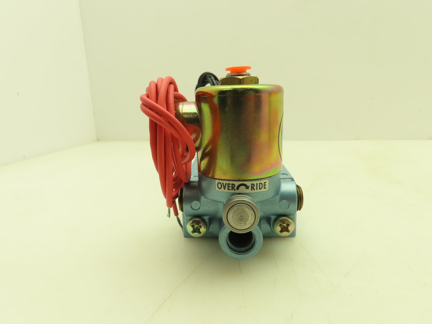 Skinner S3KKCAL4 Directional Control Valve 5-Way 2 Pos 120V 150 PSI 1/2" NPT