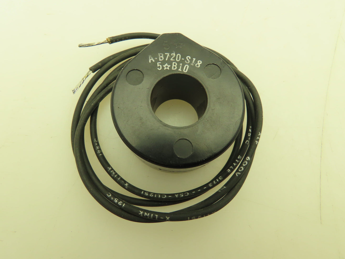 Honeywell Skinner A-B720-S18 Valve Solenoid Coil Black 18" Leads