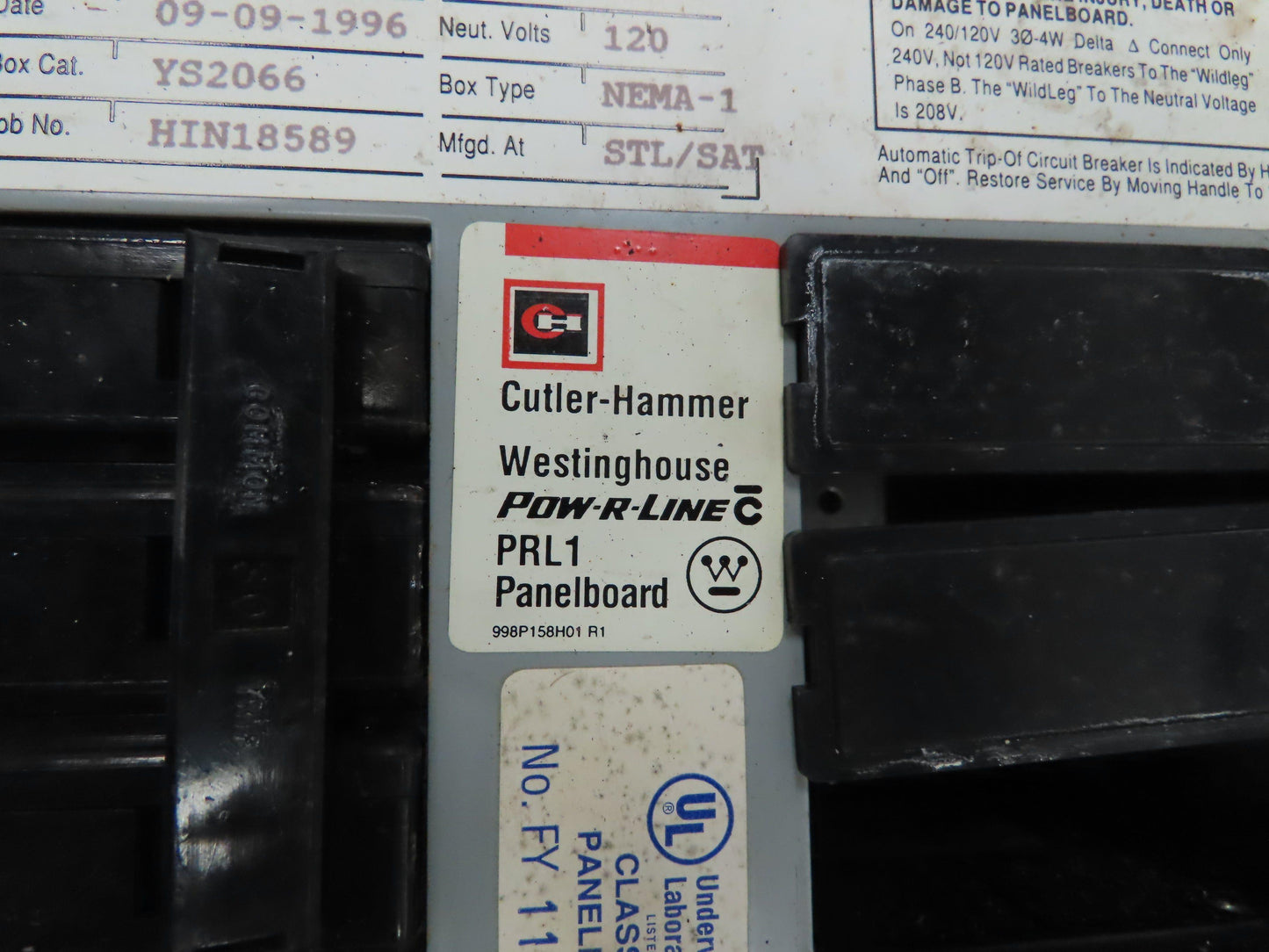 Cutler Hammer Eaton 5158C04G05 Breaker Box Load Panel PRL1 250 A 120/208V 3Ph