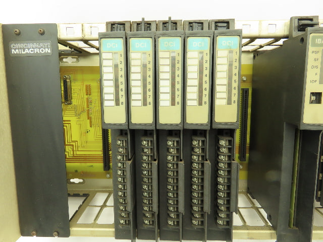 Cincinnati Milacron 3-424-1890  PLC 16 Slot Chassis Rack w/ DCO ACO Modules