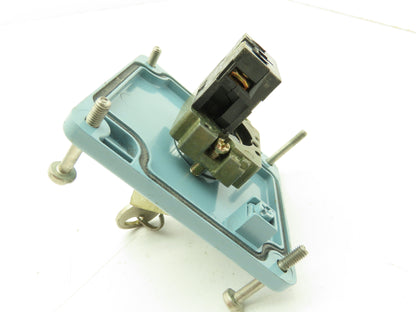 Telemecanique 2-Position Key Selector Switch Steel Control Box 1NO Contact 3x3"