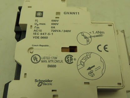 Square D Telemecanique Manual Motor Starter Contactor 3Ph 4A 690V 120V Coil