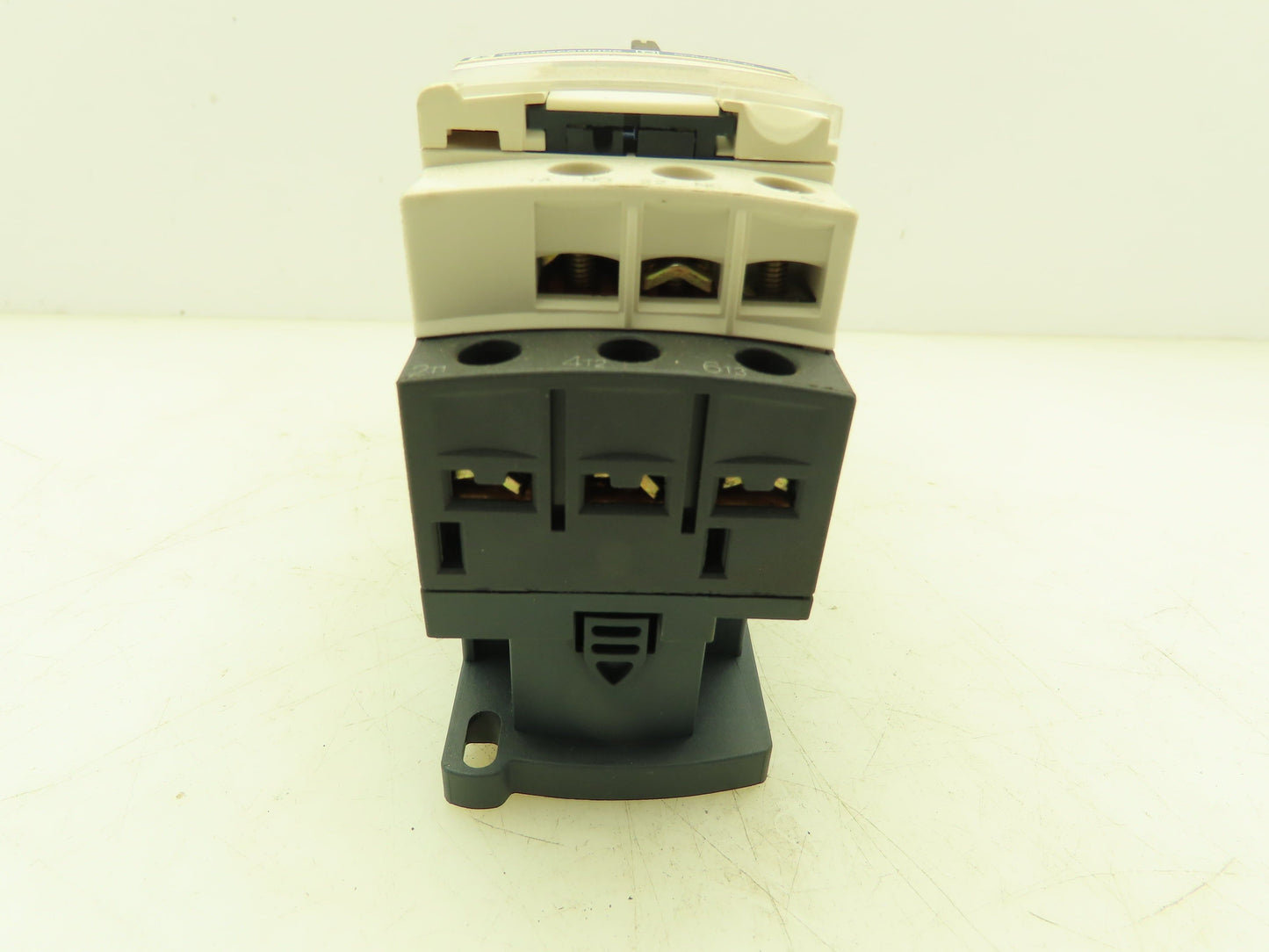 Square D Telemecanique Manual Motor Starter Contactor 3Ph 2.5A 690V 120V Coil