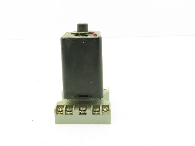 Eagle Signal Controls 72Q2A601 Time Delay Relay Timer 0.05-100 Sec Delay On