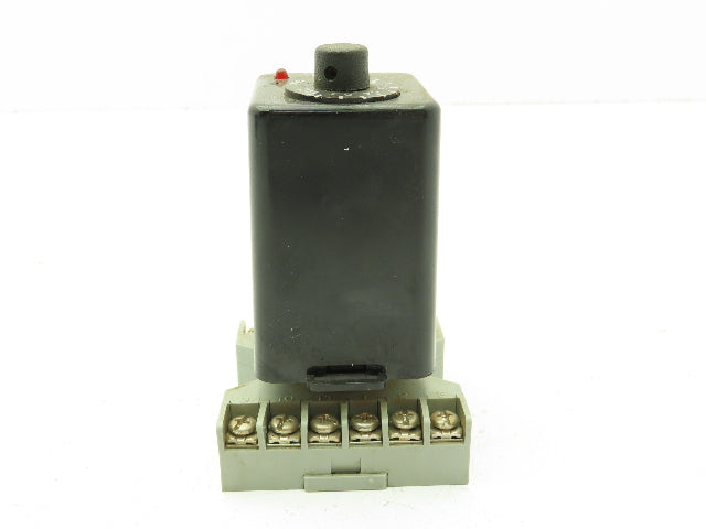 Eagle Signal Controls 72Q2A601 Time Delay Relay Timer 0.05-100 Sec Delay On