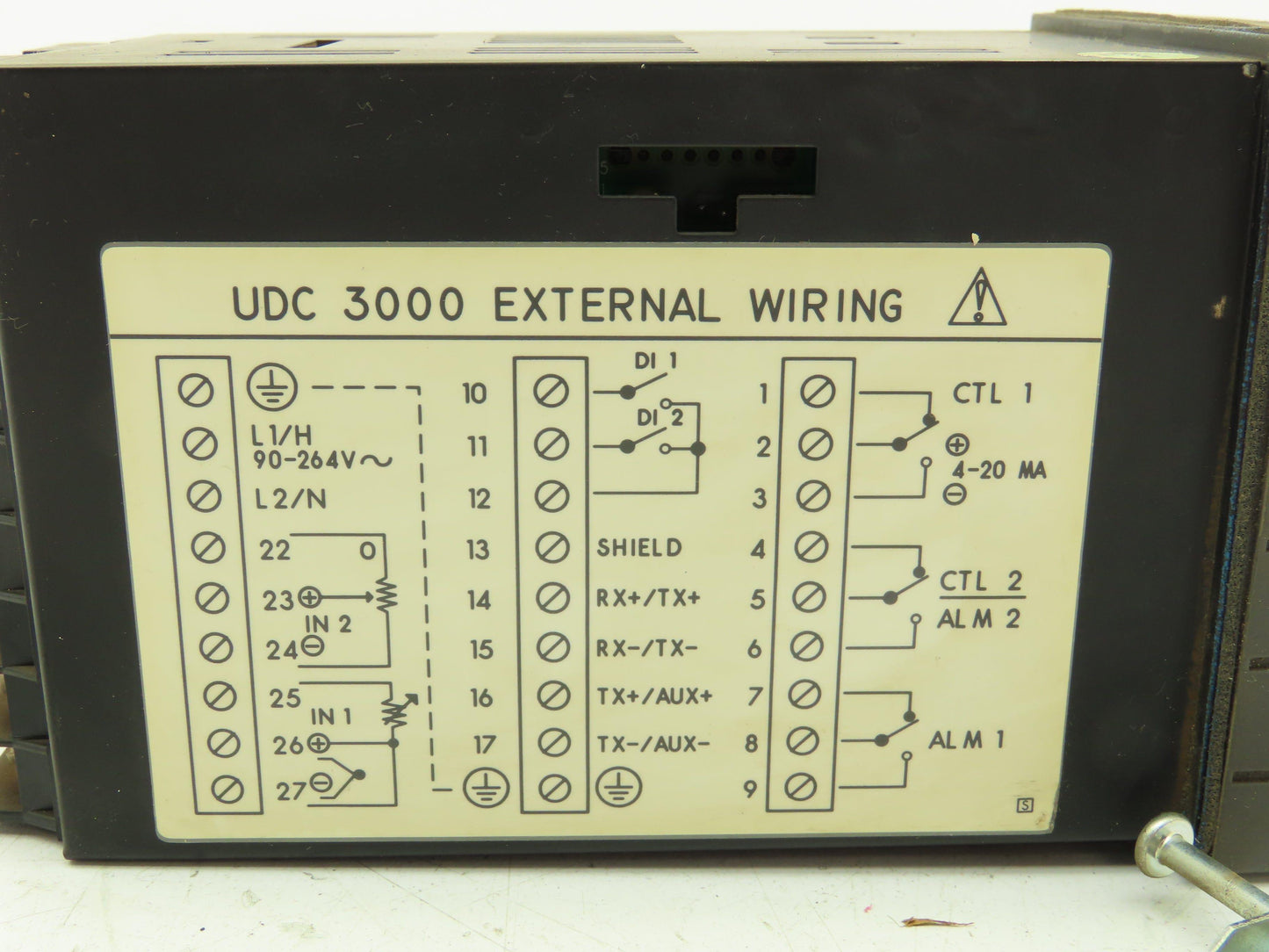 Honeywell DC300E-E-003-12-0000-0 Versa-Pro Digital Temperature Controller