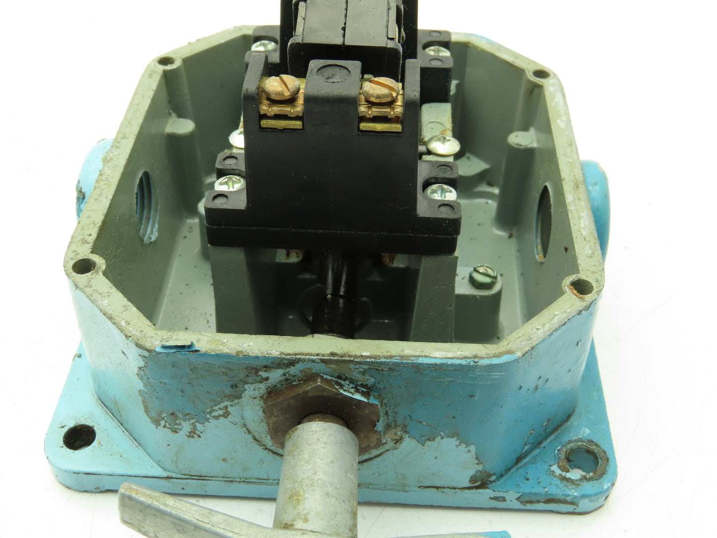 Rees 04944-000 Rope/Cable Operated Switch NO/NC Contacts R/L Hand 15Lb 250V Max