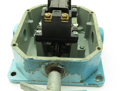 Rees 04944-000 Rope/Cable Operated Switch NO/NC Contacts R/L Hand 15Lb 250V Max