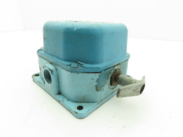 Rees 04944-000 Rope/Cable Operated Switch NO/NC Contacts R/L Hand 15Lb 250V Max